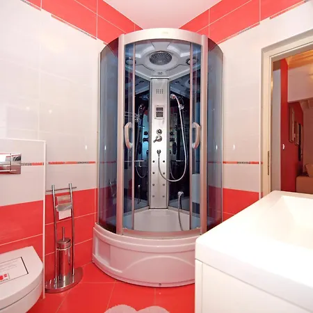 דירה Keran - By Living וודיצה