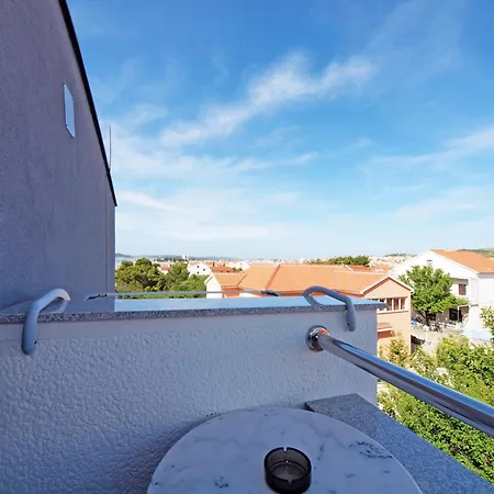 Keran - By Living Apartment Vodice