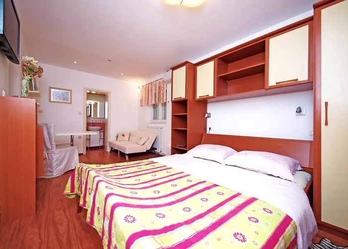 Keran - By Living Vodice