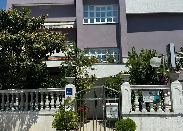 Appartement Keran - By Living